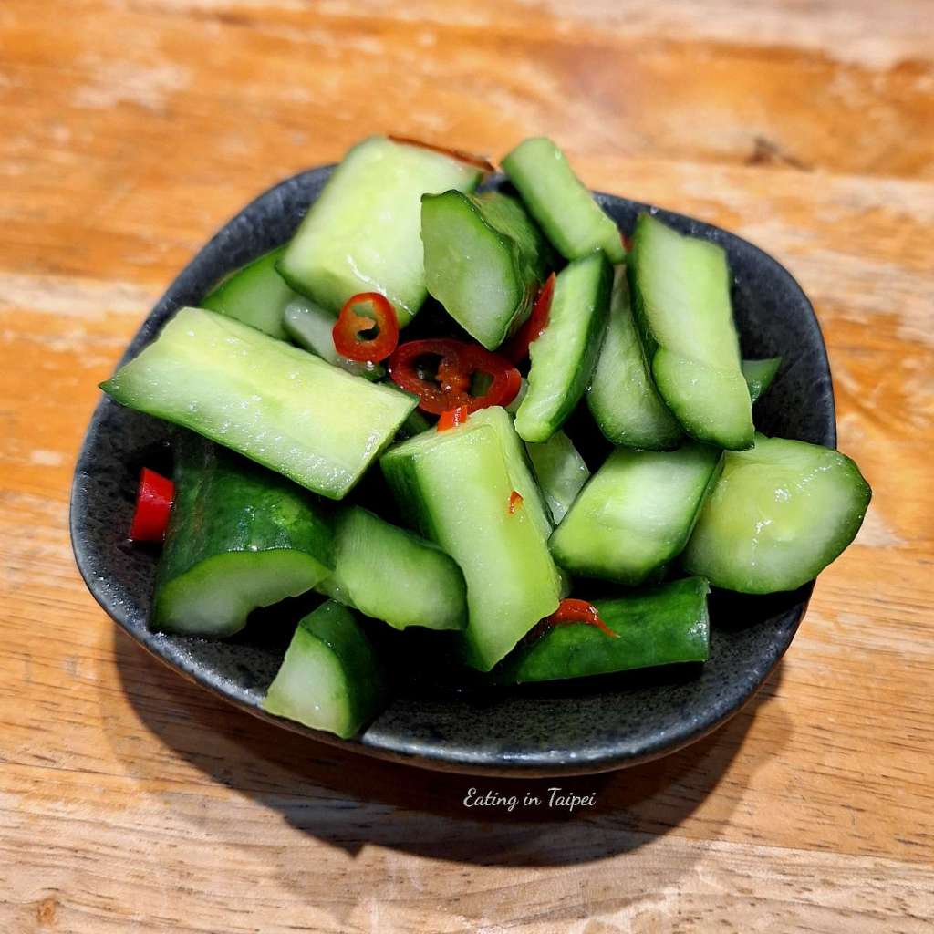 Lin Dong Fang Beef Noodle cucumbers