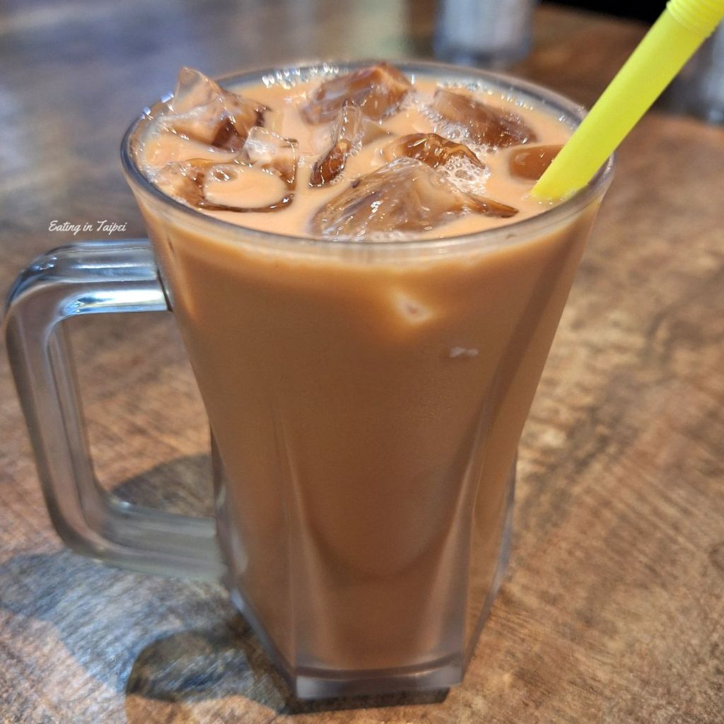 Mr Chee Kopitiam teh tarik